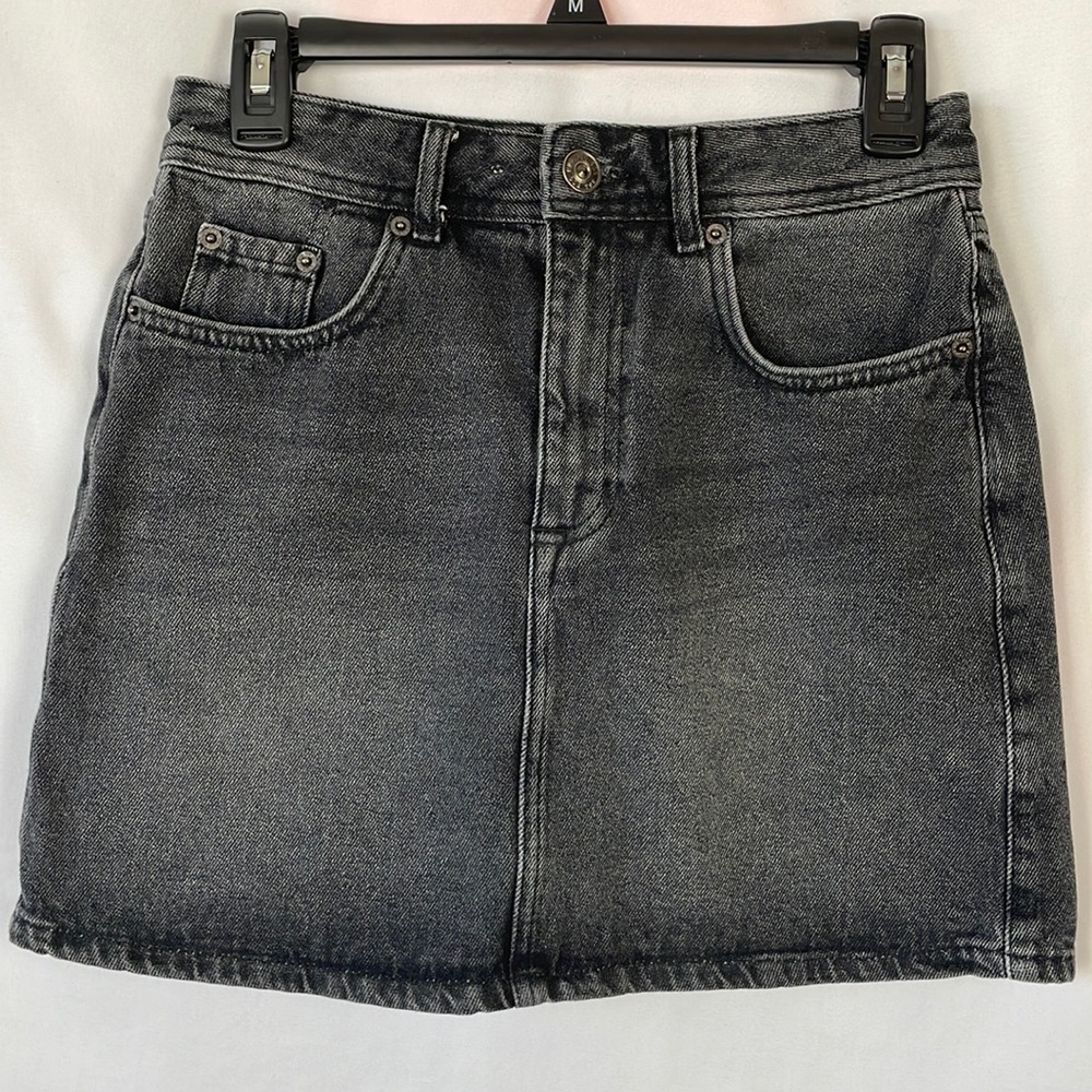 Y2K Urban Outfitters BDG Black Rigid Denim Mini Skirt - Size Small